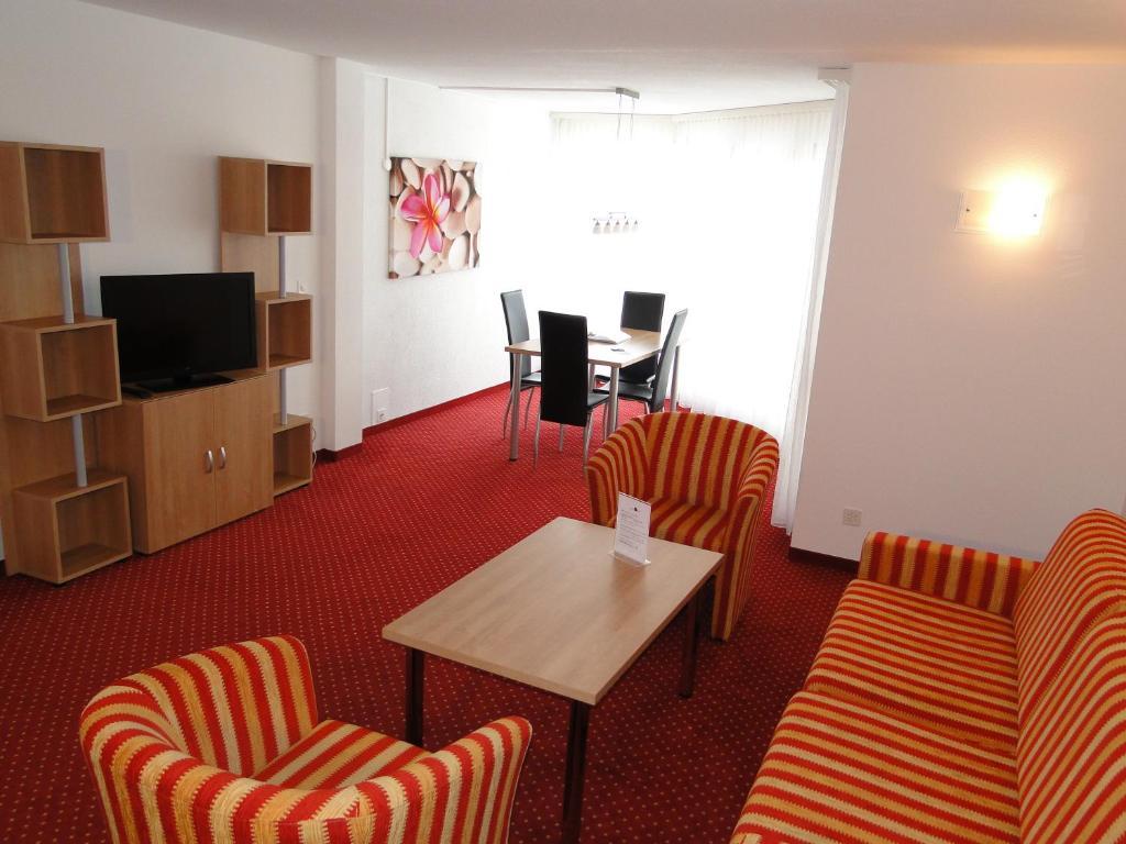 Aparthotel Holidays 4*